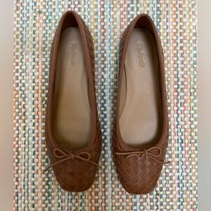 Madewell Anelise Ballet Flat in Warm Coffee